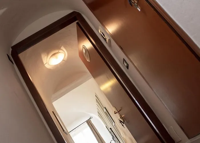 Del Gufo Bed & Breakfast 4*