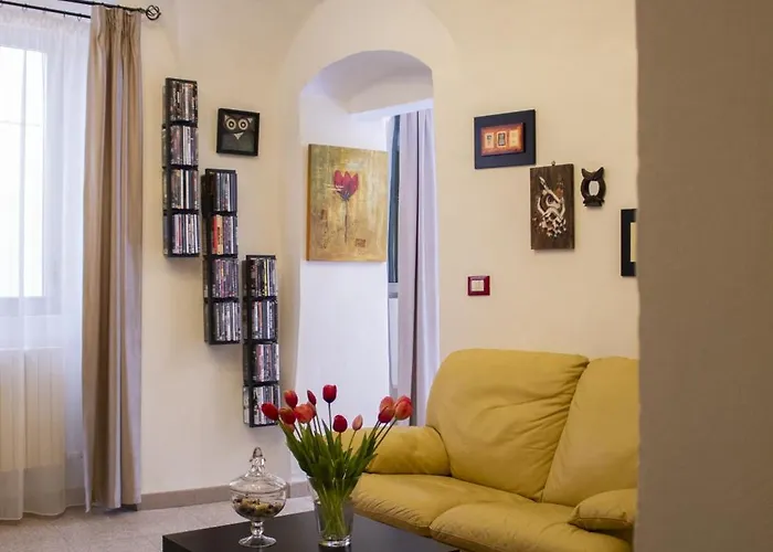 Del Gufo Bed & Breakfast 3*